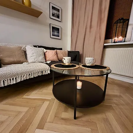 M Centrum * ורשה