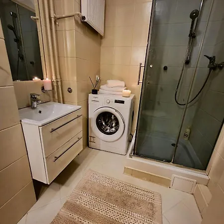 M Centrum アパート